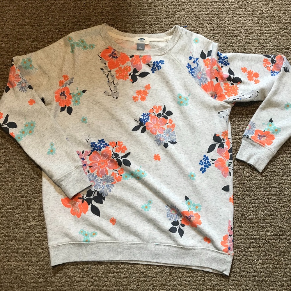 Old Navy Gray Floral Sweatshirt Size Small